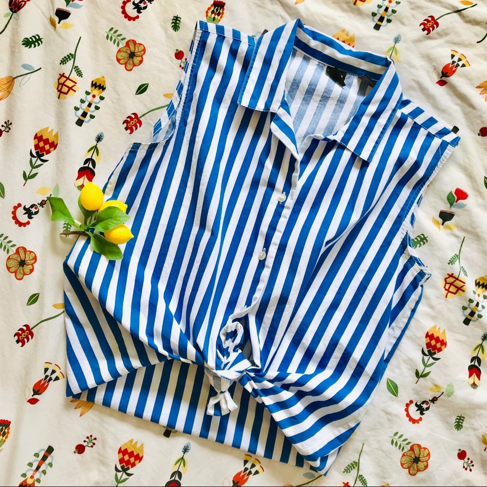 Vintage • Striped Button Down Tank